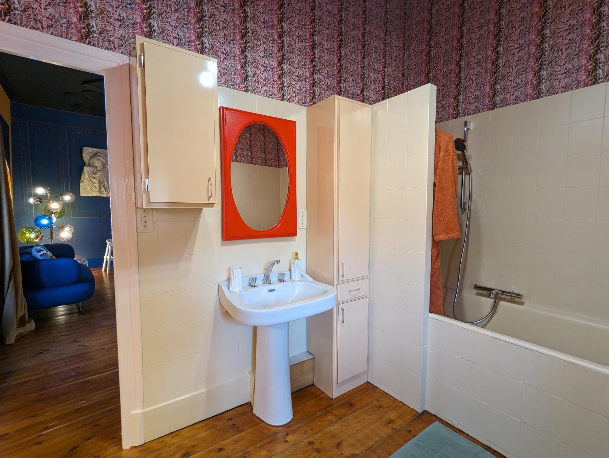 Manoir Des Arts Bed & Breakfast Confolens Bagian luar foto