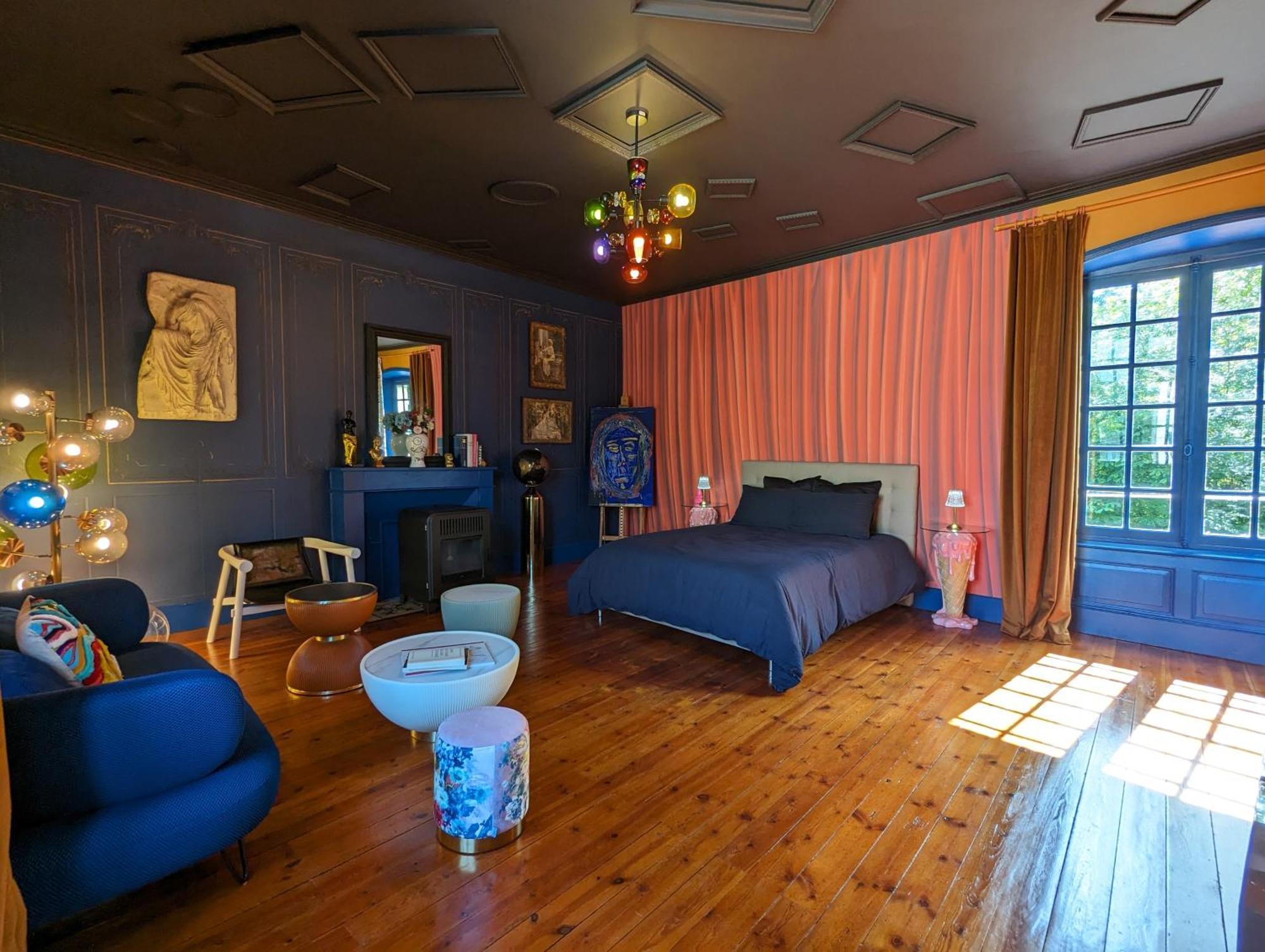 Manoir Des Arts Bed & Breakfast Confolens Bagian luar foto