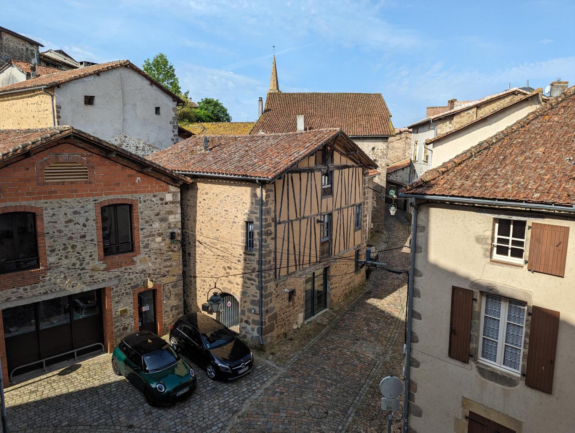 Manoir Des Arts Bed & Breakfast Confolens Bagian luar foto